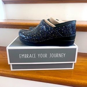 Dansko Size 38. New!!